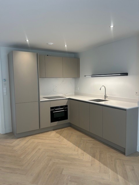 Appartement aan de Tweede Marnixplantsoen — foto 1