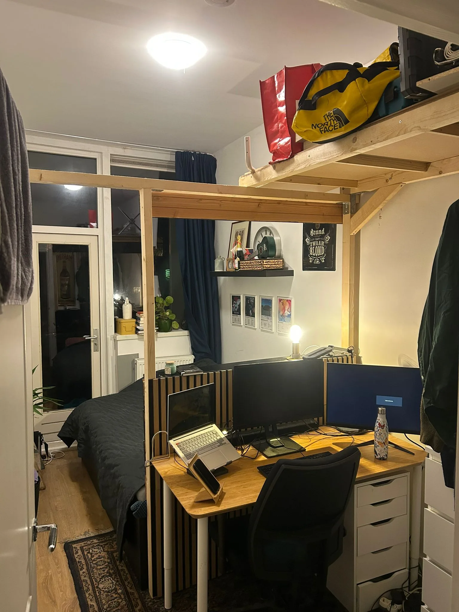 Kamer aan de Van den Hoonaardstraat — foto 1