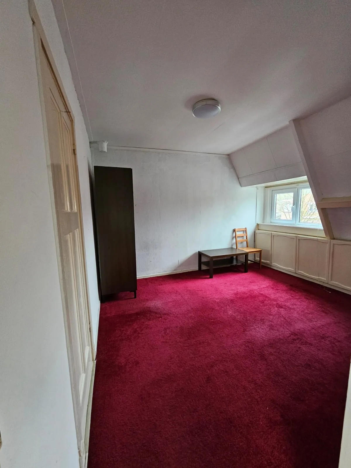 Kamer aan de Cornelis Mertenssstraat — foto 1