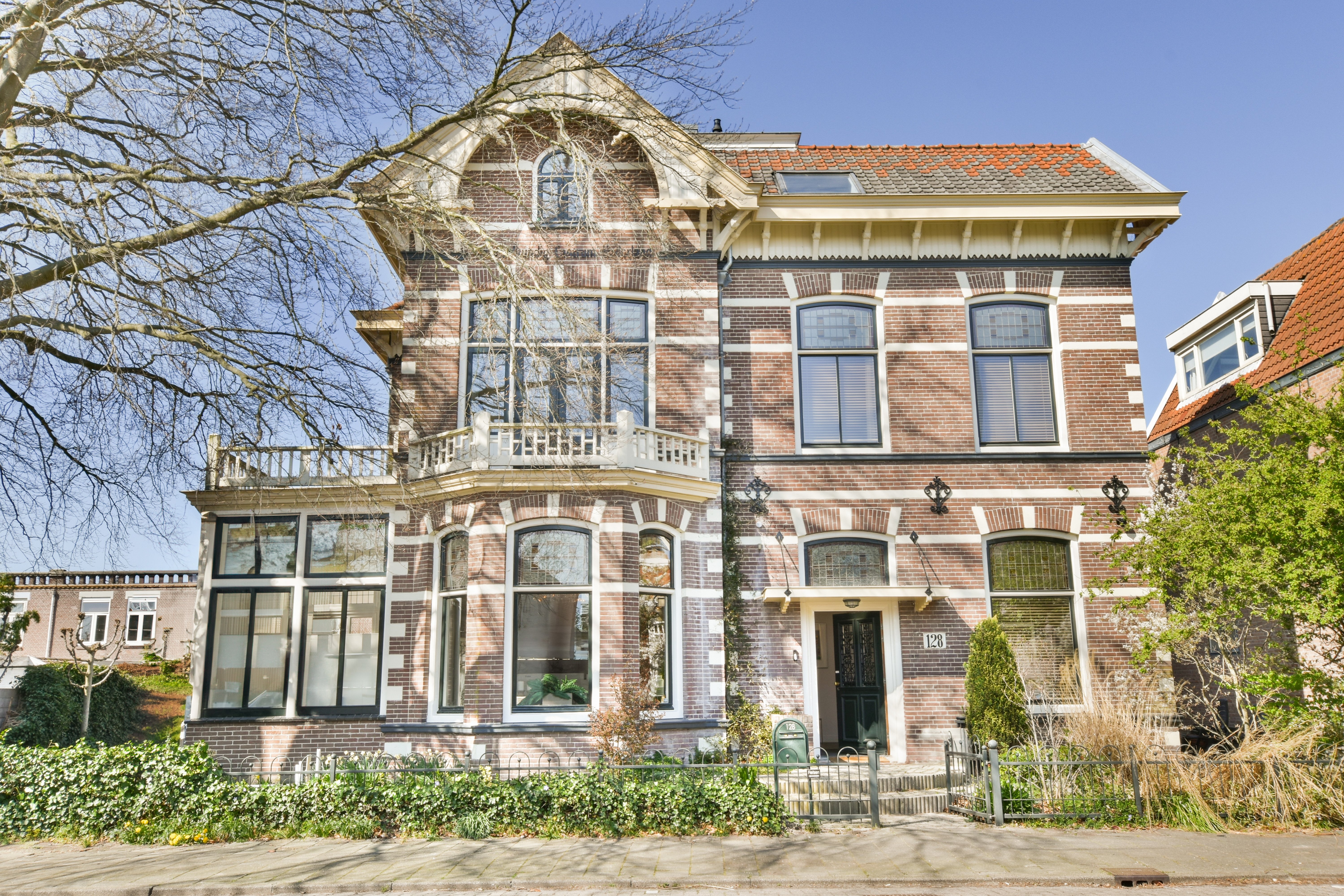 Appartement aan de Kennemerstraatweg — foto 1