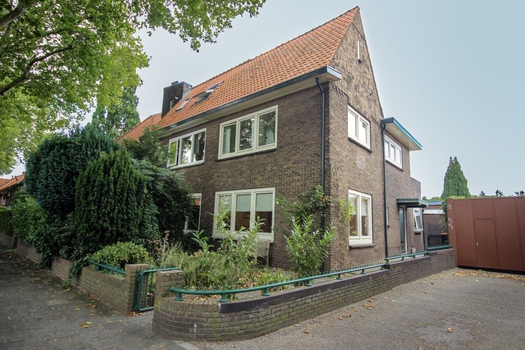 Eengezinswoning aan de Floris Vosstraat — foto 1