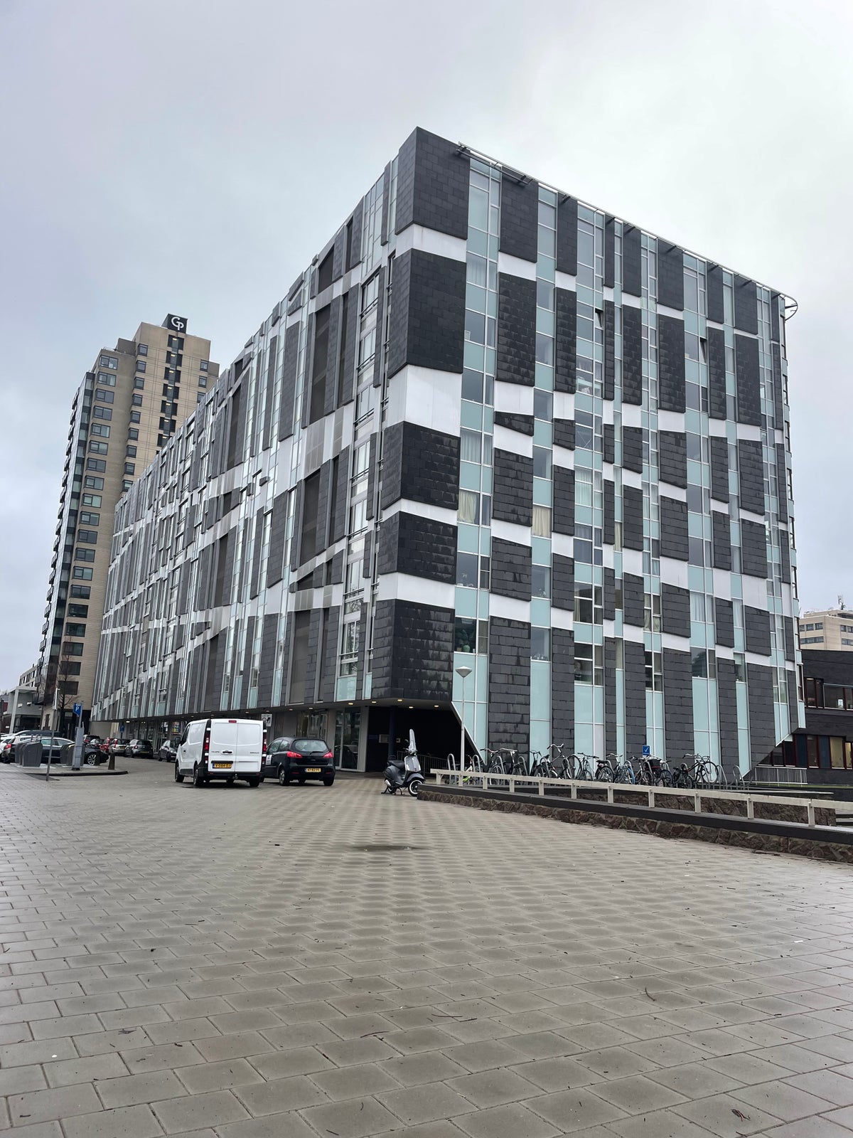 Appartement aan de Van Leijenberghlaan — foto 1