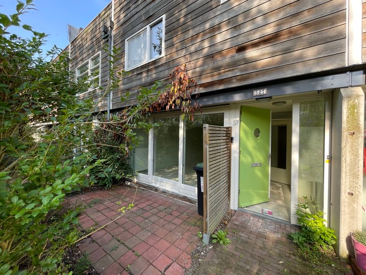 Appartement aan de Zeeburgerdijk — foto 1