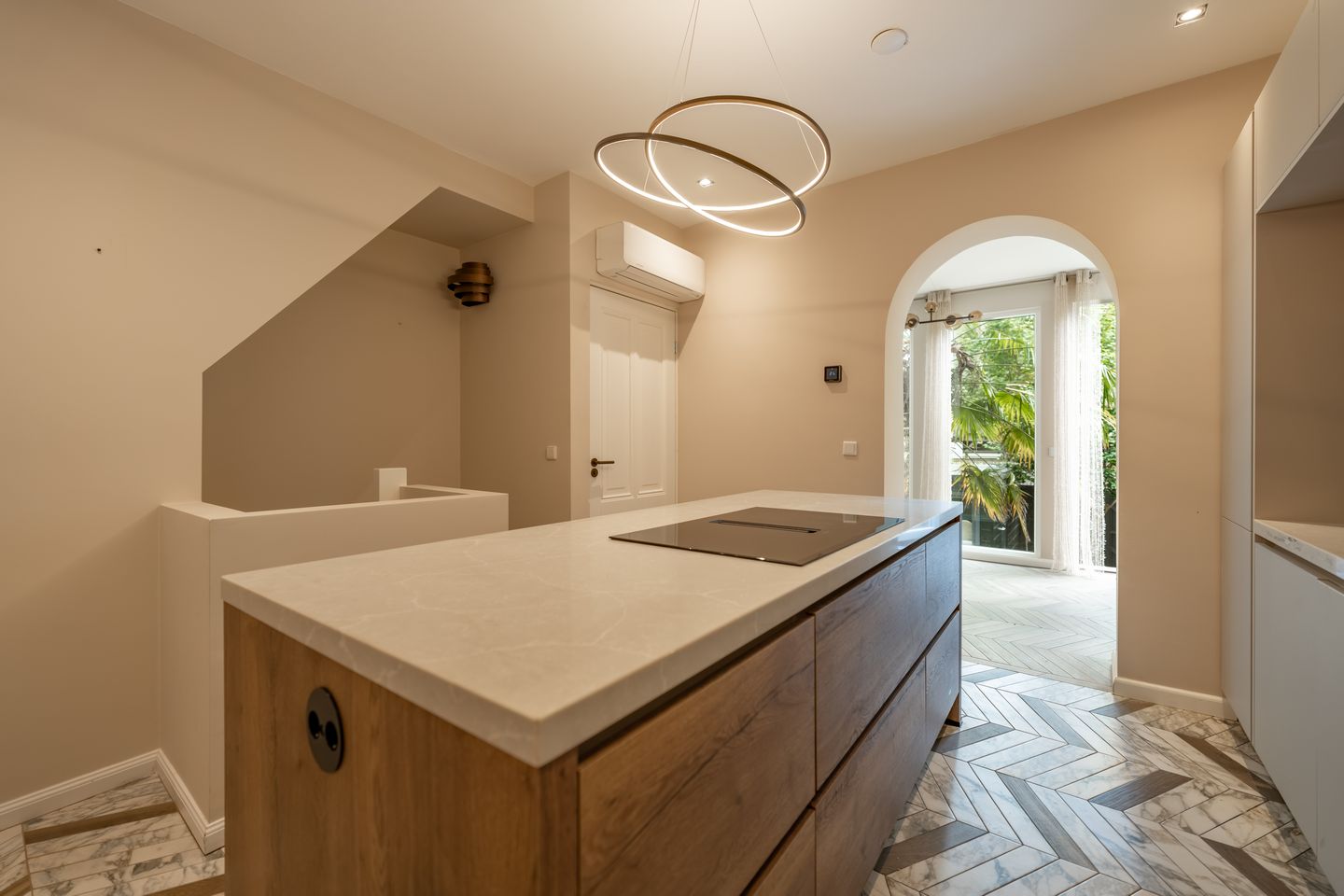 Appartement aan de Pieter Cornelisz. Hooftstraat — foto 1
