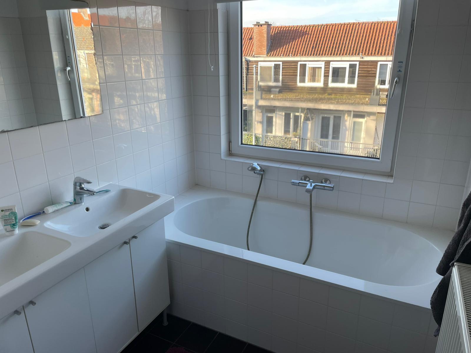 Kamer aan de Admiraal De Ruijterweg — foto 1