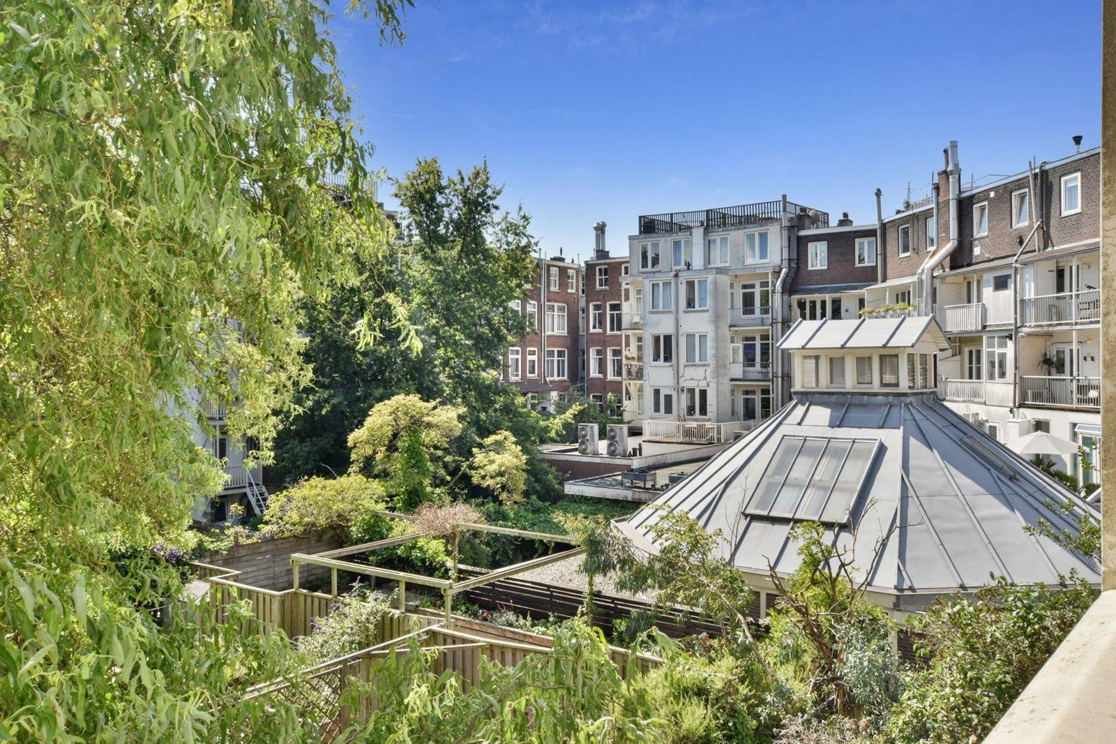 Eengezinswoning in Amsterdam, Amsterdam