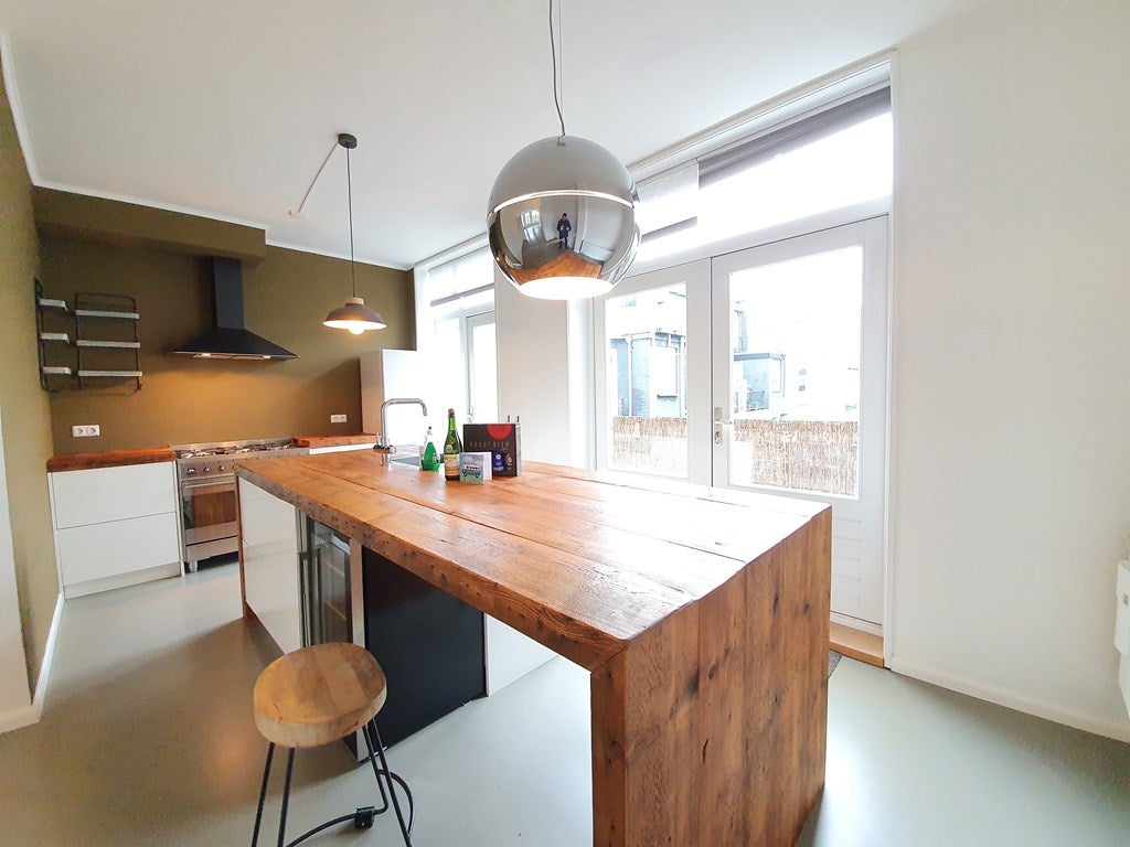 Appartement aan de Admiraal De Ruijterweg — foto 1
