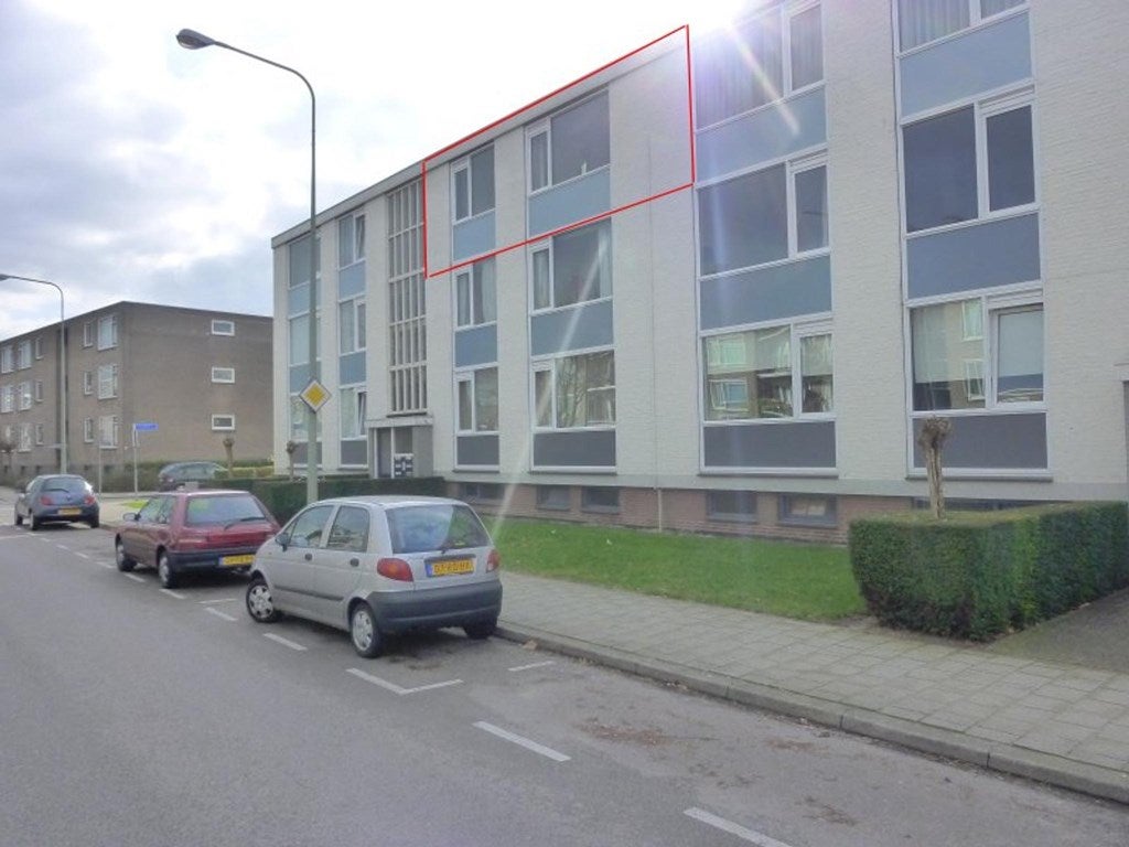 Appartement aan de Adelbert van Scharnlaan — foto 1