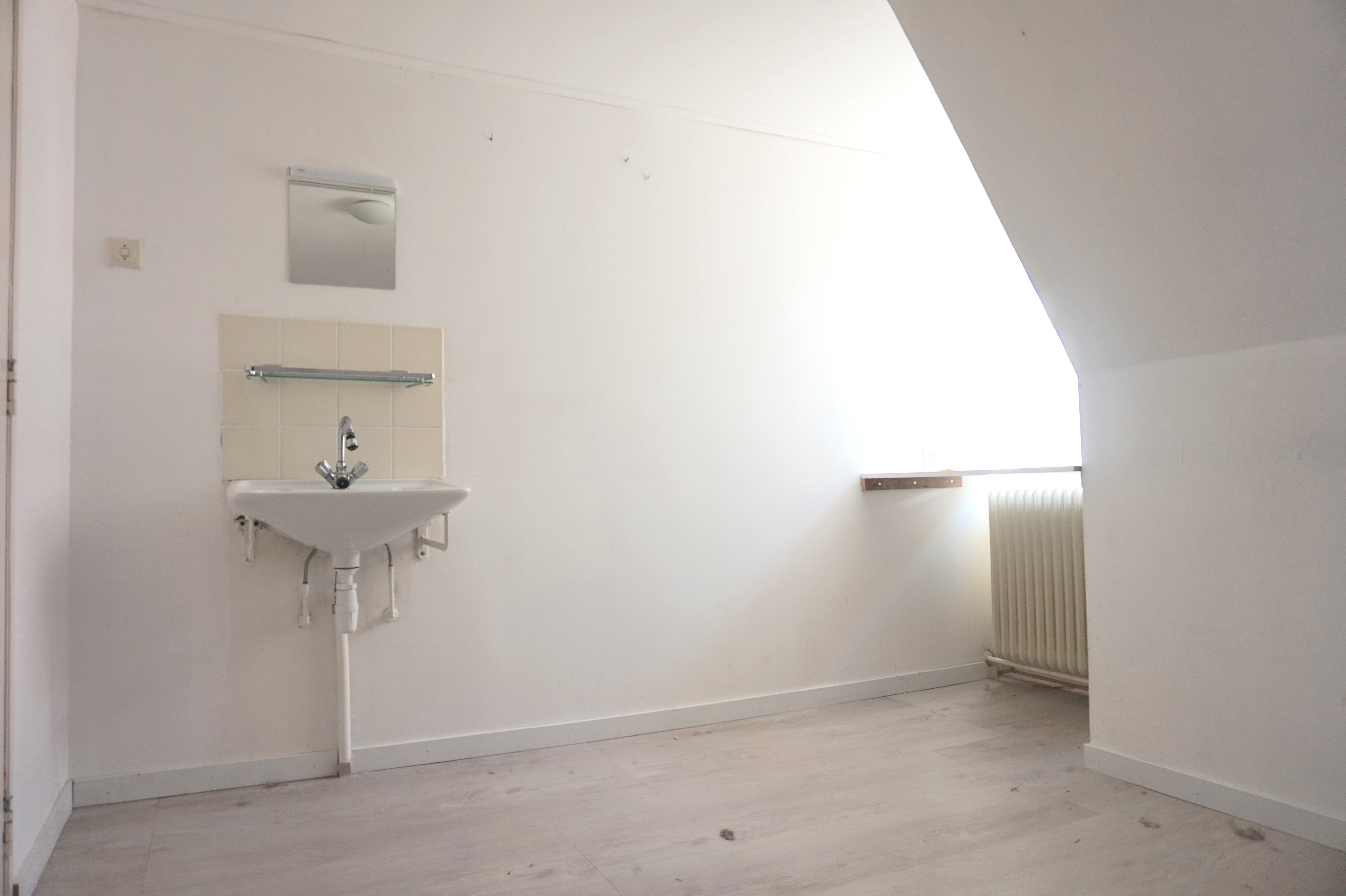 Kamer aan de Nieuwe Oosterstraat — foto 1